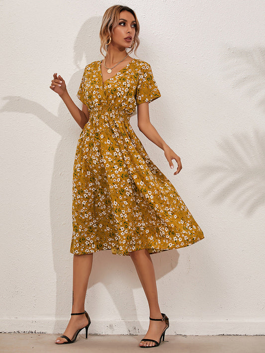 MaisonNox® | Modieuze casual bloemenjurk met korte mouwen