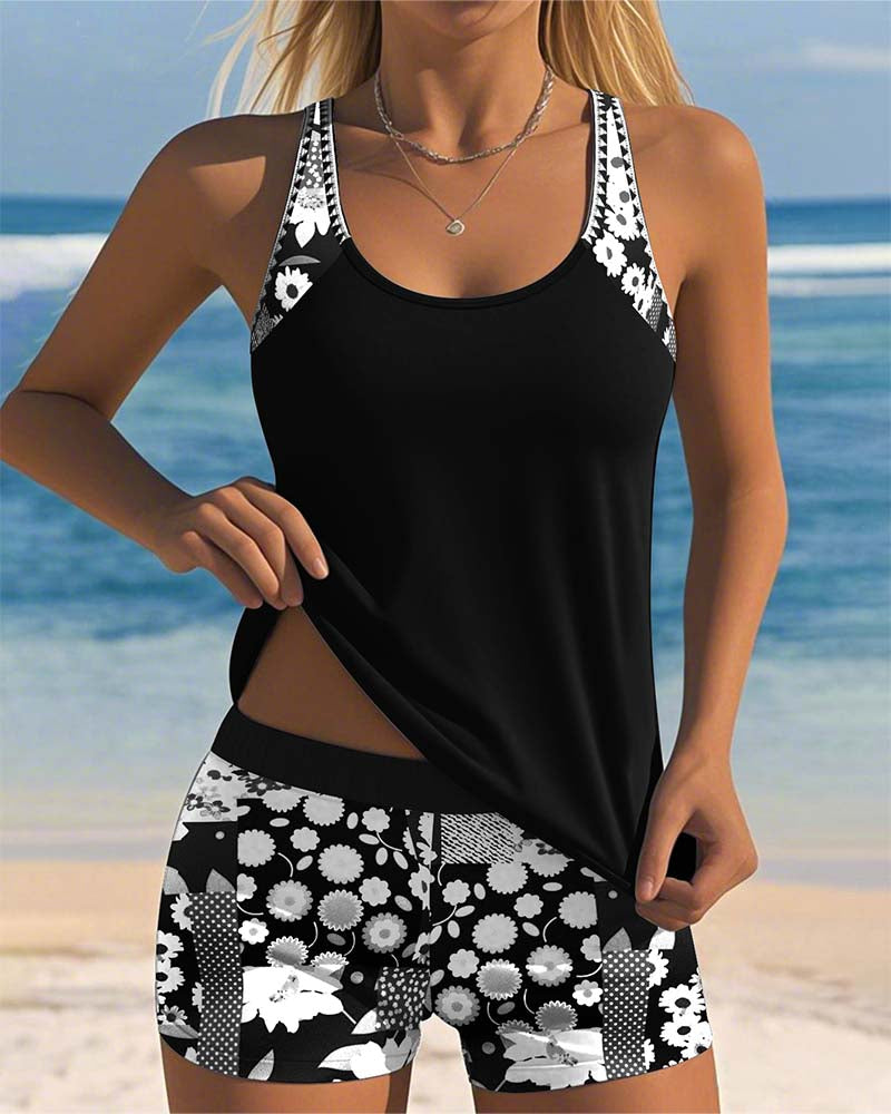 MaisonNox®| Tweedelig Badpak met Comfortabele Pasvorm en Bloemig Strandstijl
