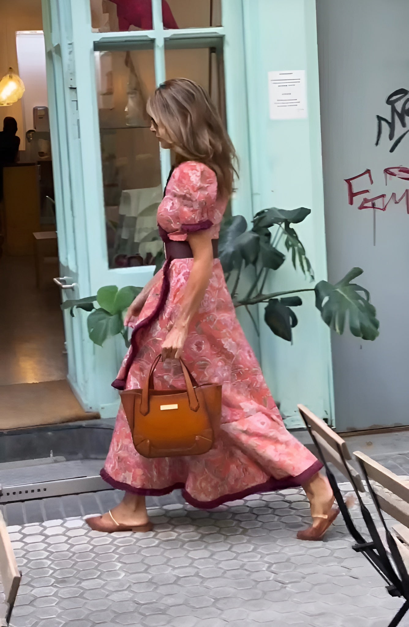 maisonnox® | Elegante Roze Maxi Dress met Korte Mouwen