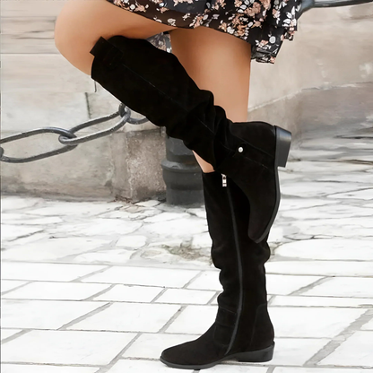 MaisonNox® | Stijlvolle Suède Knieboots