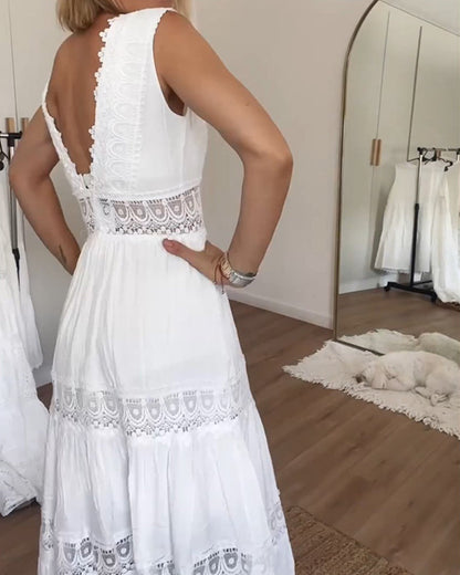 MaisonNox® | Mouwloze Midi Jurk met V-hals en Delicate Kantdetails