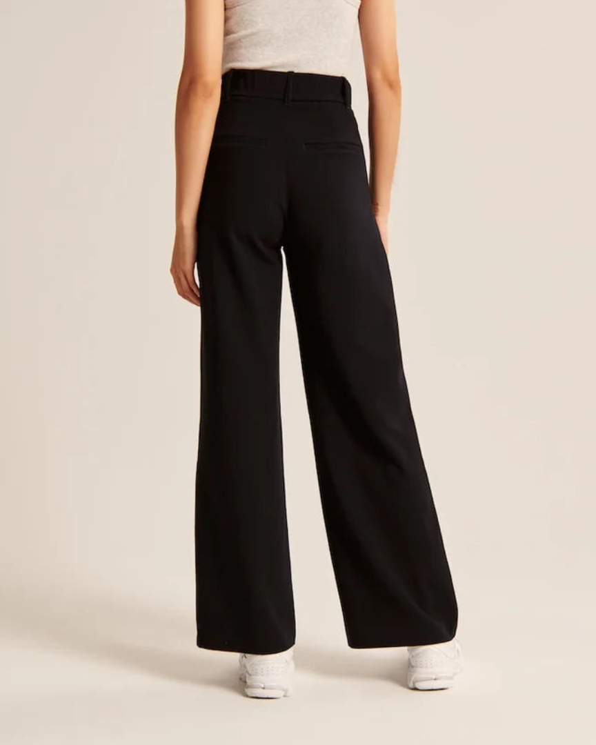 MaisonNox® | Elegante en Modellende T-Curve™ Broeken