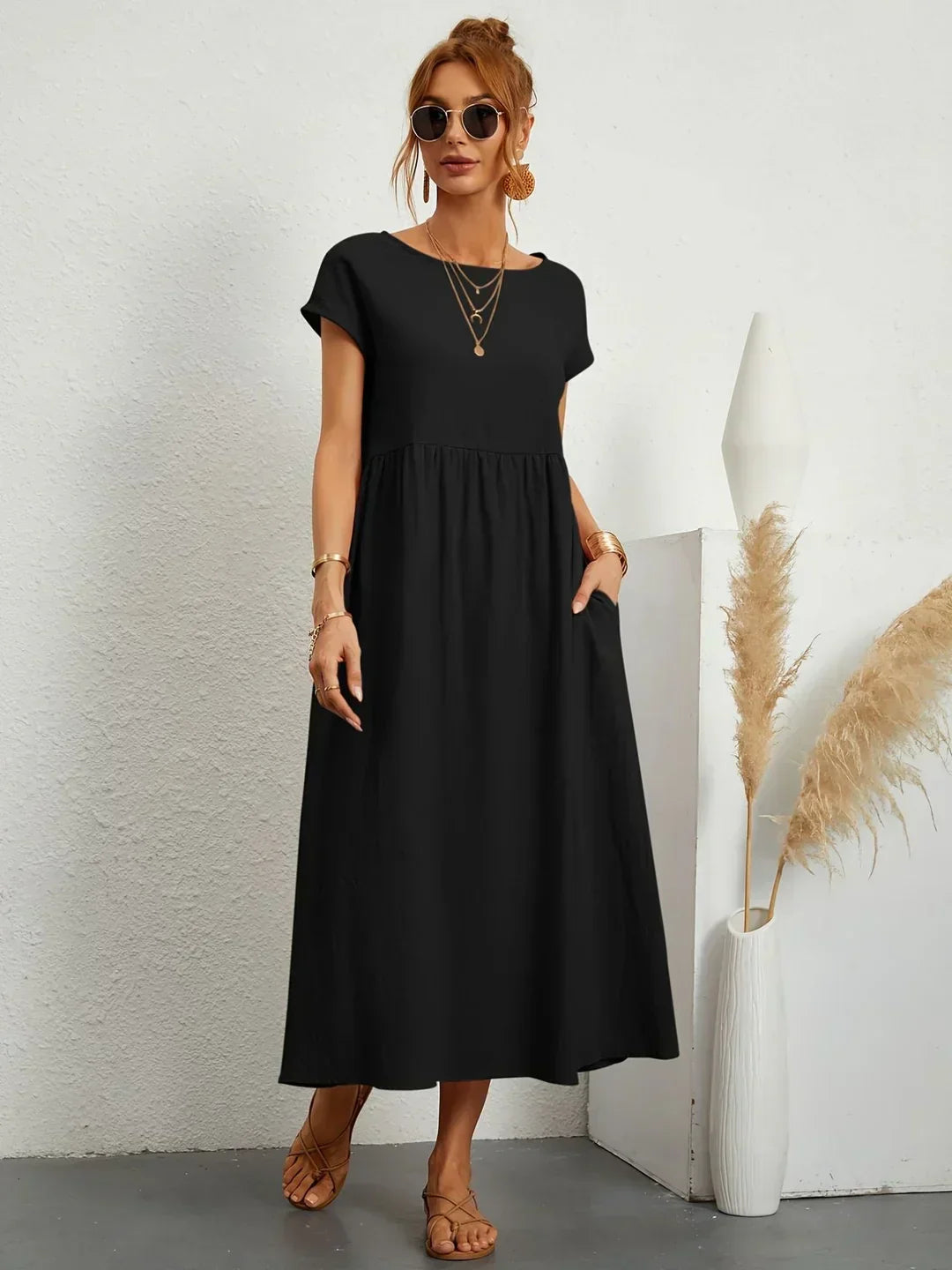 maisonnox® | Midi-jurk met vloeiende stof en tijdloze elegantie