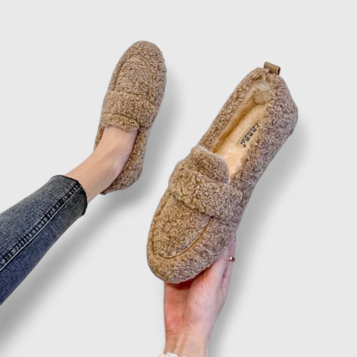 MaisonNox®| Warme Slipper met Elegant Design