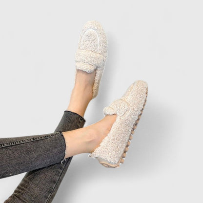 MaisonNox®| Warme Slipper met Elegant Design