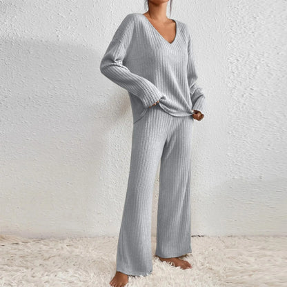 maisonnox® |  Stijlvolle Gebreide Set met V-hals