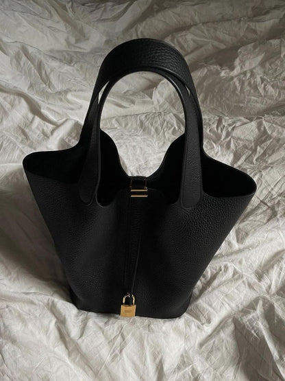 MaisonNox® | Premium Pia-Tas