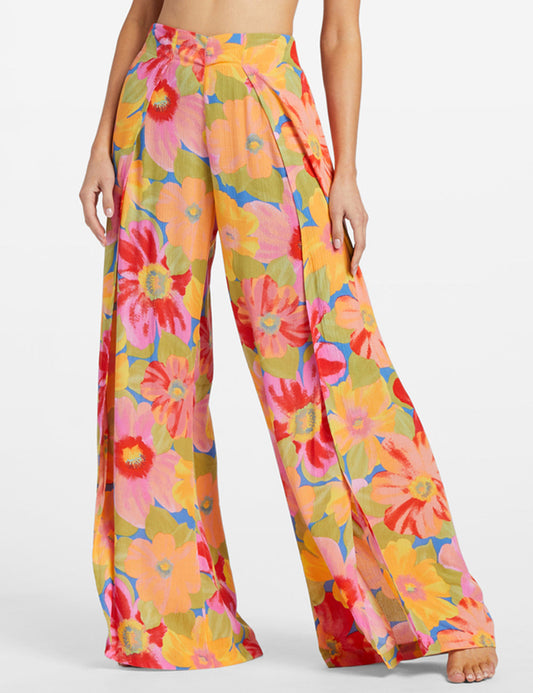 MaisonNox® | Bloemenbroek met uitlopende details