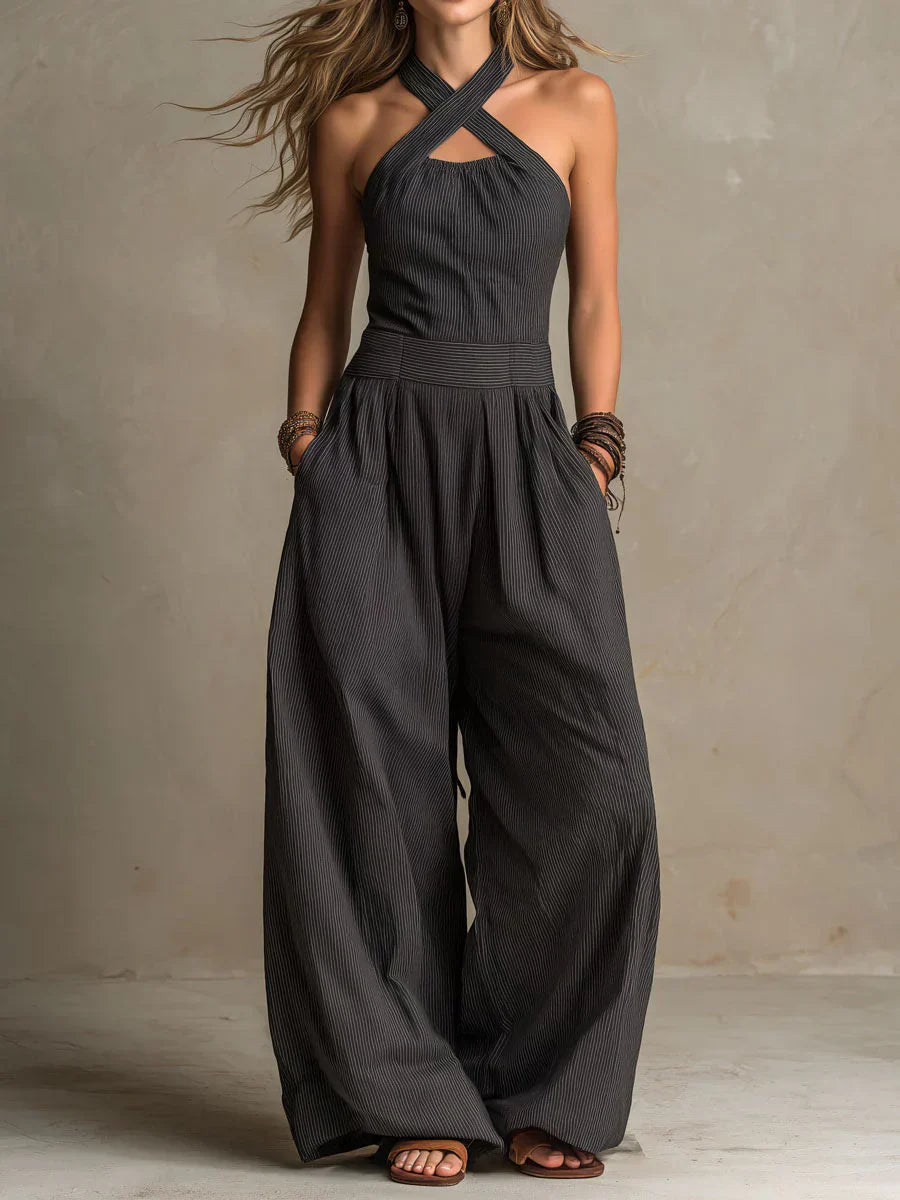 maisonnox® | Eendelige linnen-katoenen jumpsuit met elegante overslaghalslijn.
