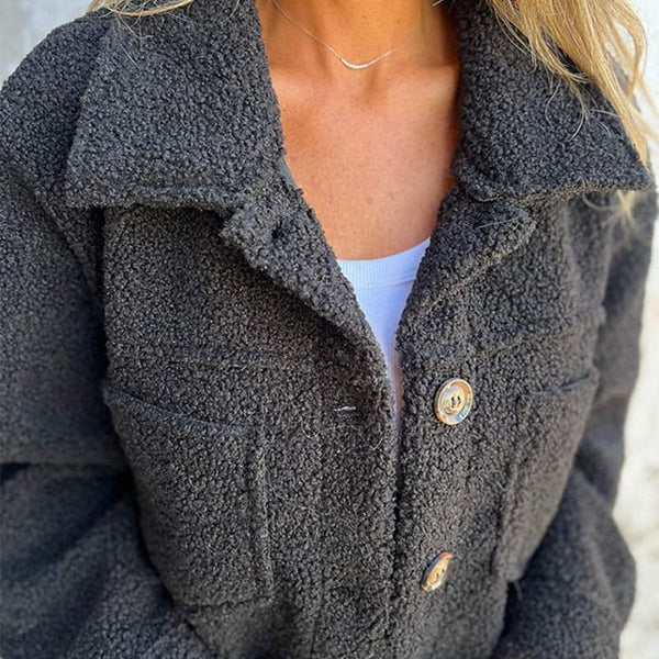 MaisonNox® | Elegante Korte Jas met Revers en Chic